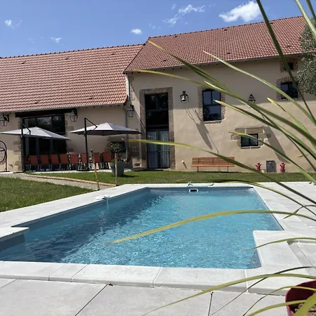 Spacieux En Auvergne Avec Piscine Privee Pour 8 Personnes - Fr-1-489-584 Louroux-Hodement